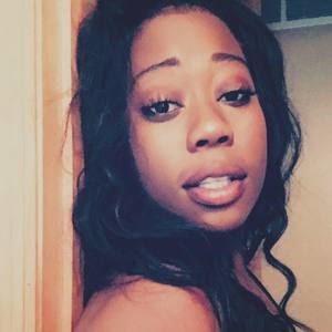 Meet your Posher, Fallon